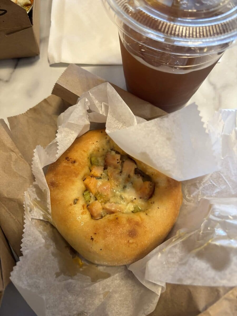Buffalo chicken bialy